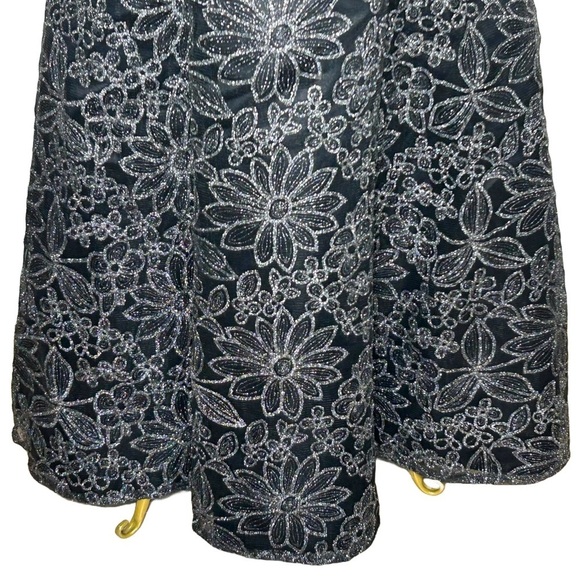 JS Collections Mermaid Black Dress, V-Neck & Shimmery Silver Florals, Large (12) - Picture 14 of 16
